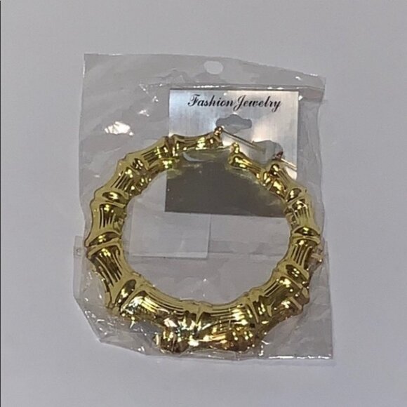 GOLD  Tone Hoop Earrings - NWT - Picture 4 of 6